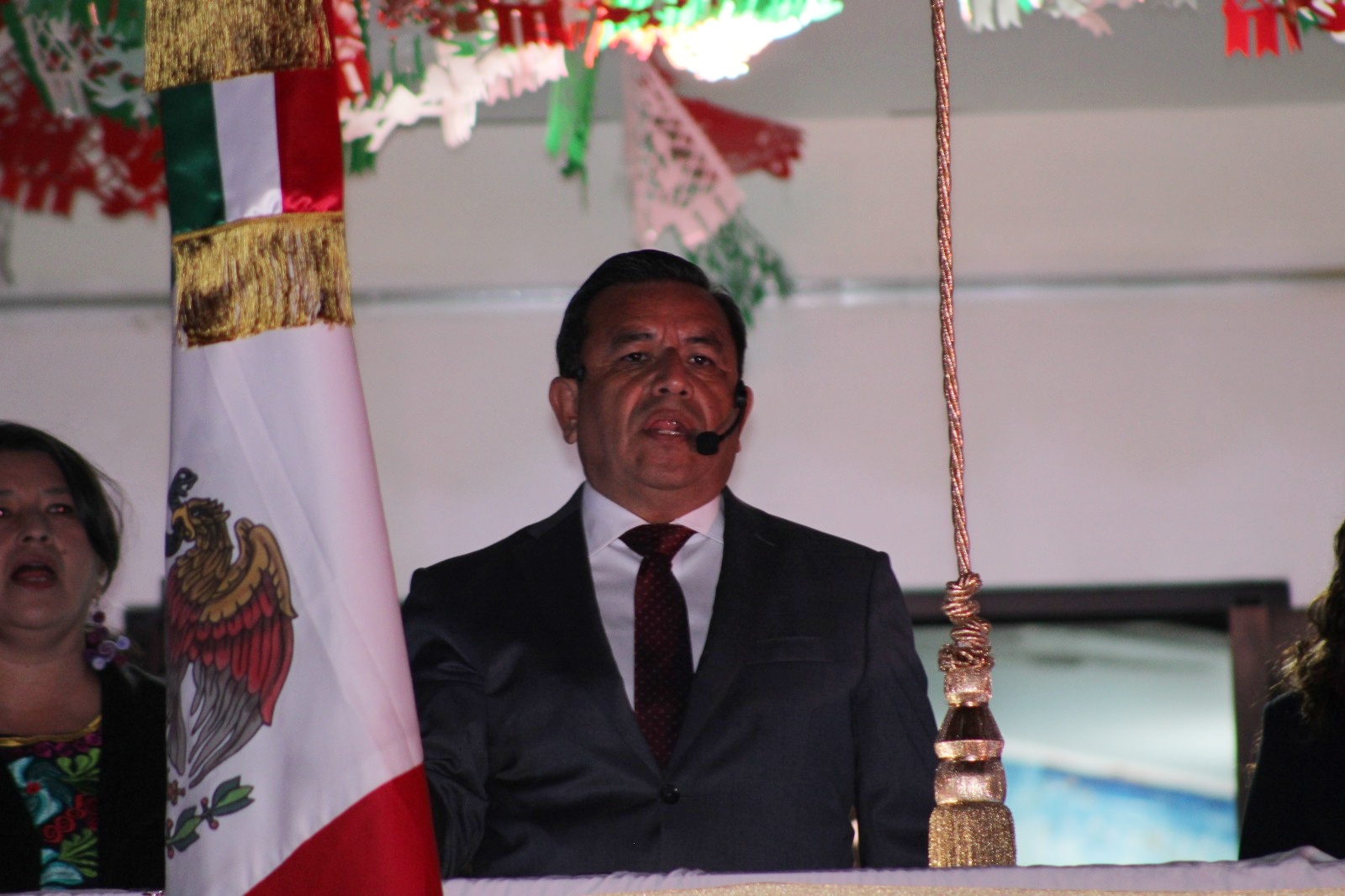 IDELFONSO CARRO ROLDÁN ENCABEZA EL GRITO DE INDEPENDENCIA ANTE CIENTOS DE PANOTLENSES