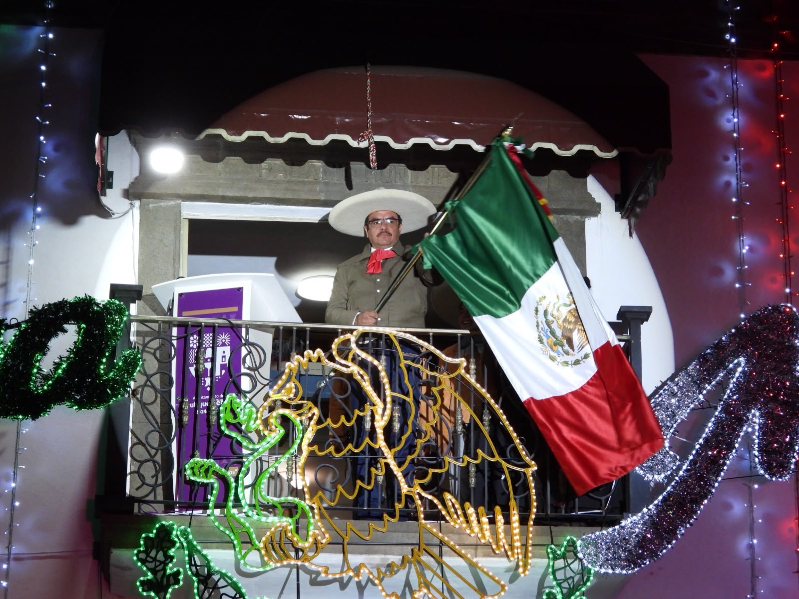 Conmemora Yauhquemehcan 216 aniversario del Grito de Independencia en Yauhquemehca